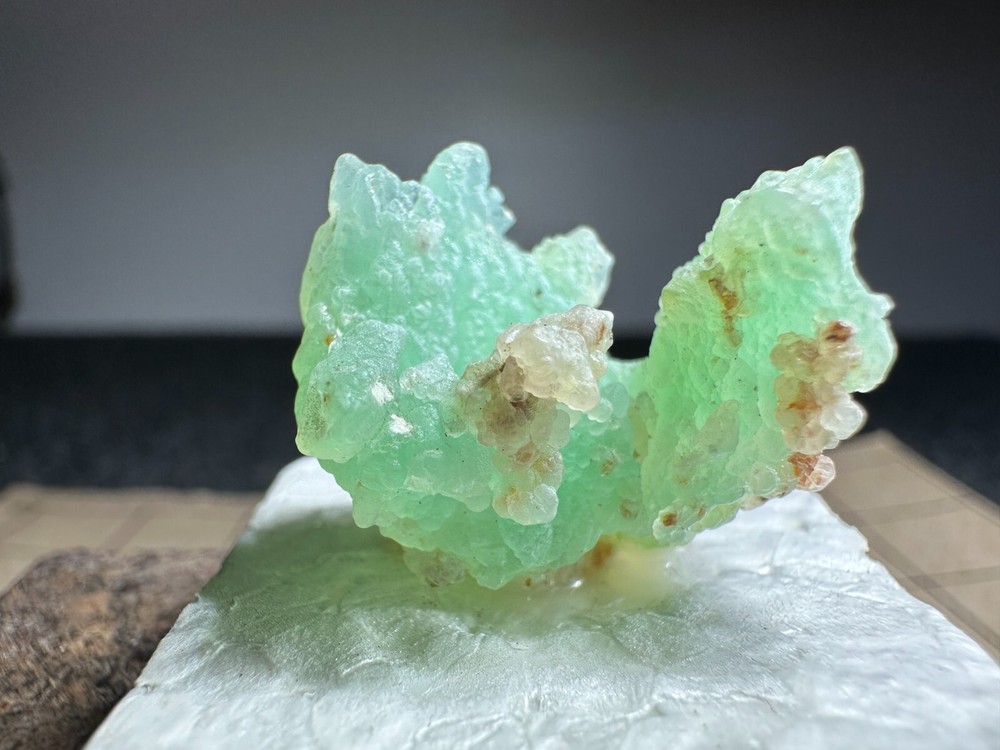 ☆ Light Green CHRYSOPRASE GEM NUGGET Specimen - AUSTRALIA ☆984