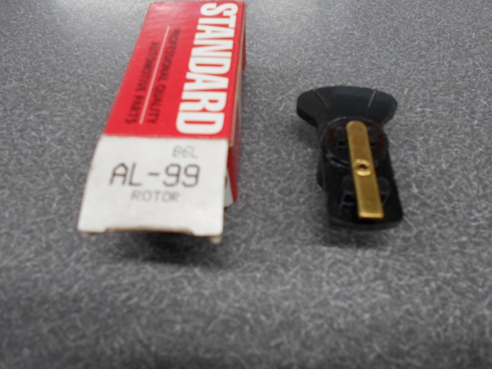 Standard AL99 Distributor Rotor with Brass terminal, NOS!