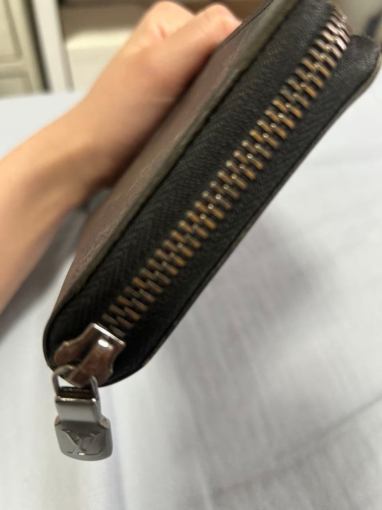 Louis Vuitton Long Wallet Black