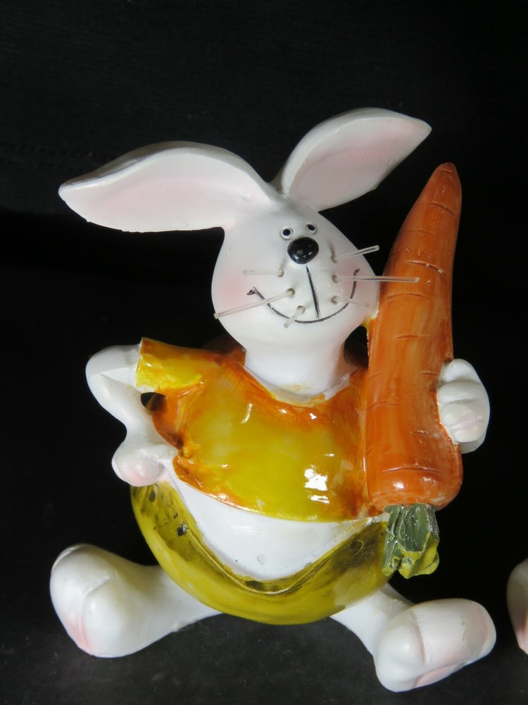 2 Vintage Easter Bunny Figures Happy Bunnies Decorations B2154