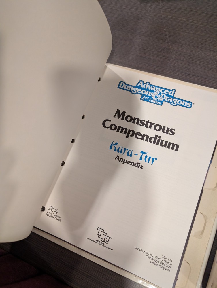 Advanced Dungeons and Dragons 2nd Ed. Monstrous Compendium Vol. 1 More D & D