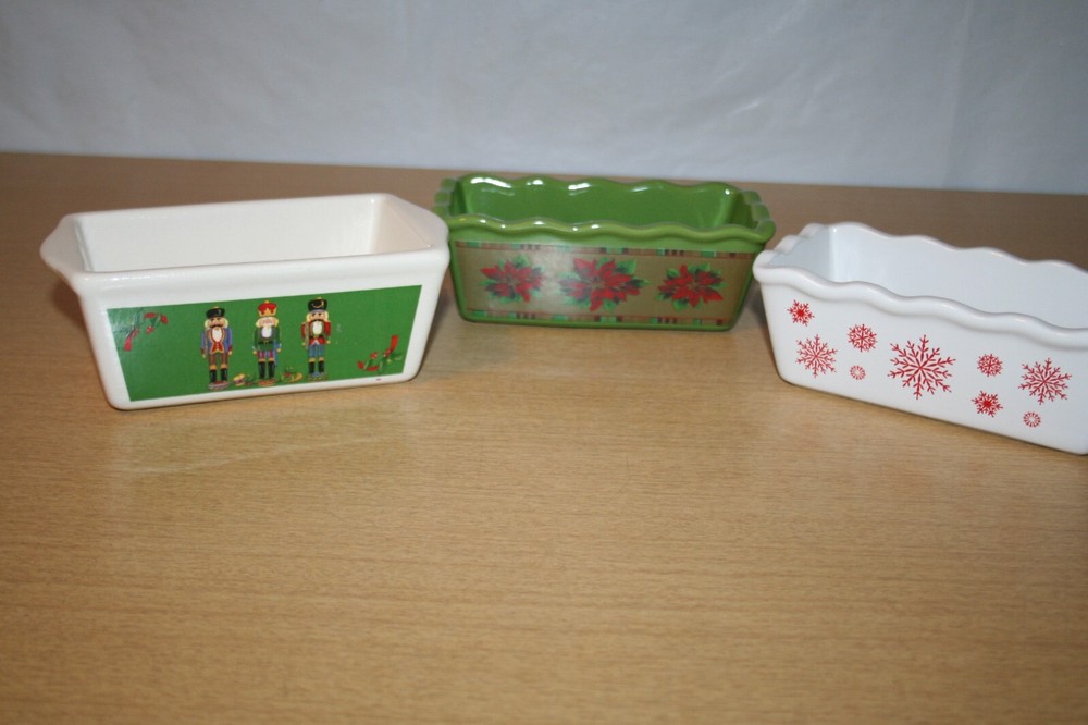 3 Nantucket Christmas-Themed Ceramic Mini Loaf Pans