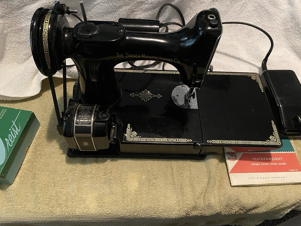 vintage singer sewing machine