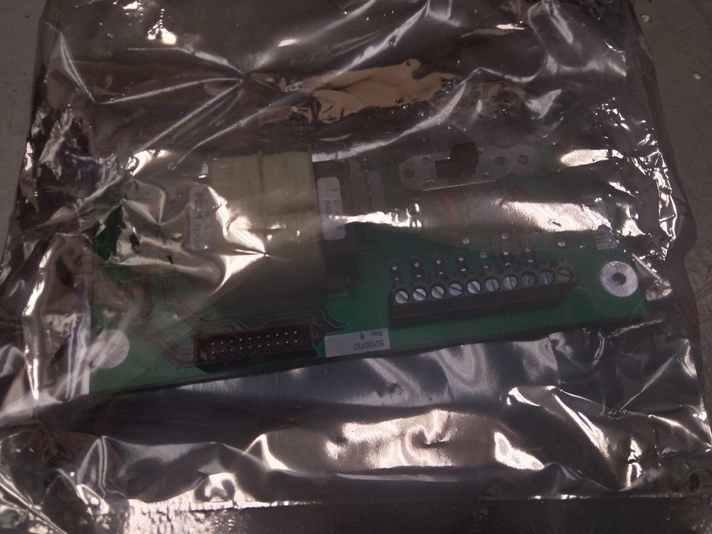 TRANE 34103106REV3 TERMINATOR TRACKER BOARD 163634