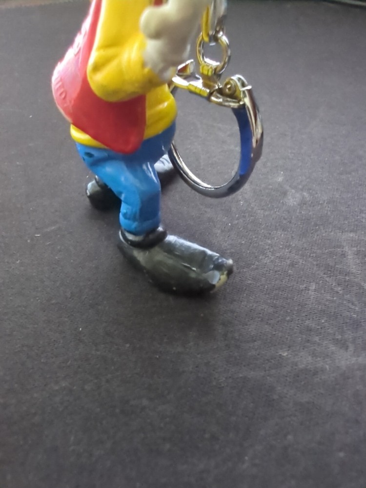 Vintage Disney Handpainted Bullyland Goofy Keyring