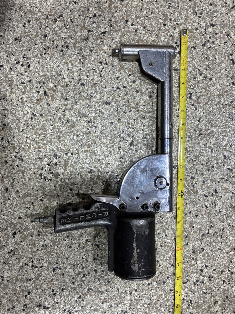 Pneumatic Richline 9116 Model 8 Air Rivet Gun