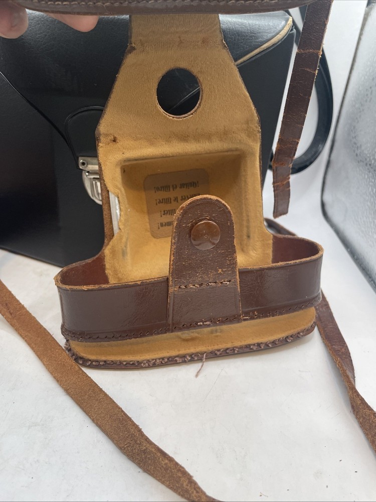 Brown Ansco Memar (Agfa Silette), 45mm Pronto Case With Flash Untested