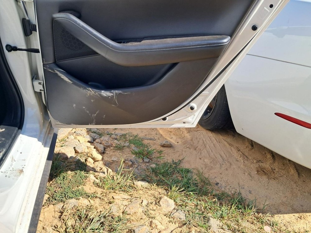 3 2021 Glove Box 4788725