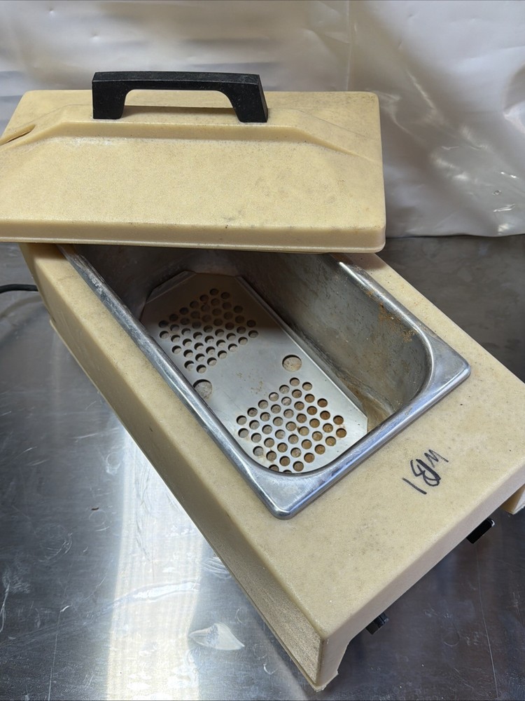 FISHER SCIENTIFIC VERSA-BATH HEATED WATER BATH MODEL 133