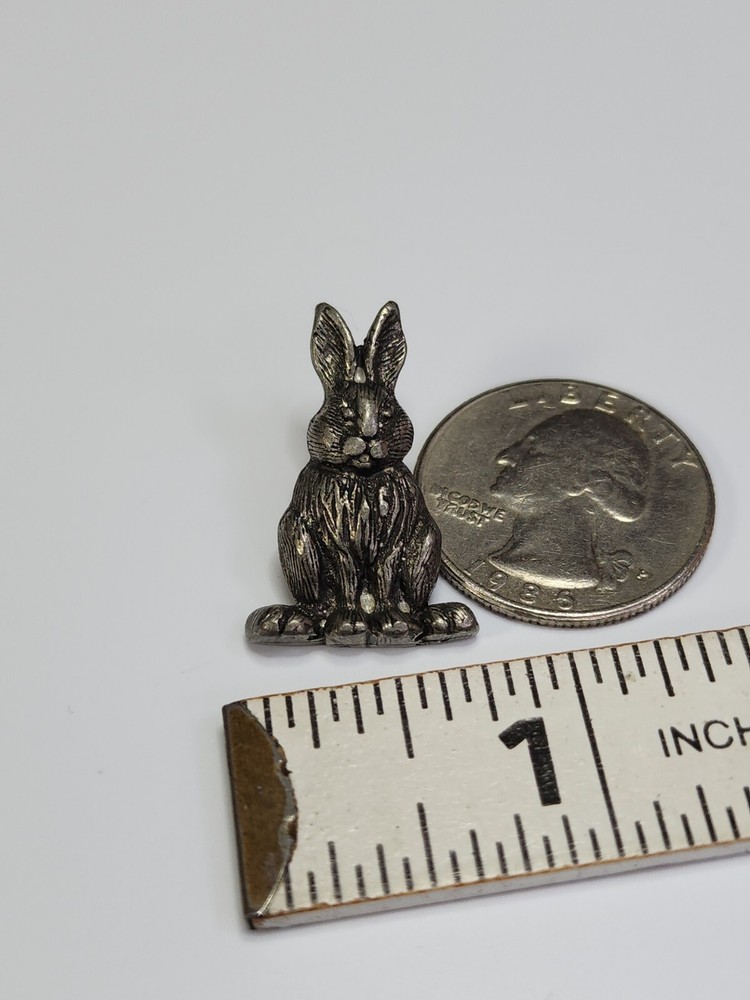 Rabbit Sitting Lapel Pin Silver Color Metal