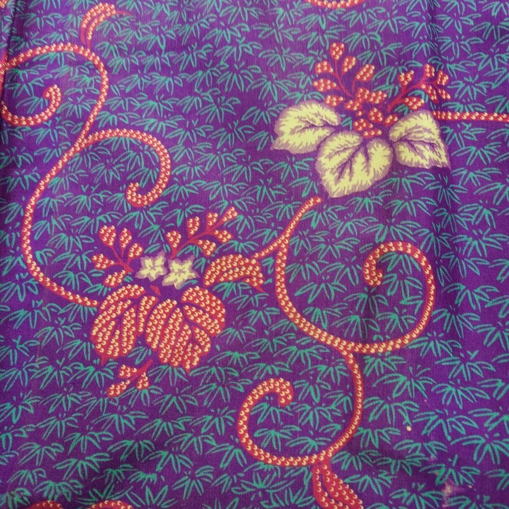 Bespoke genuine antique two-length sleeve small pattern lining original work