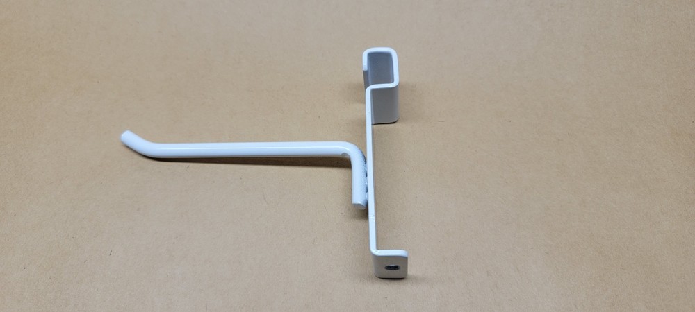 (LOT OF 100) 4" GridWall Hooks