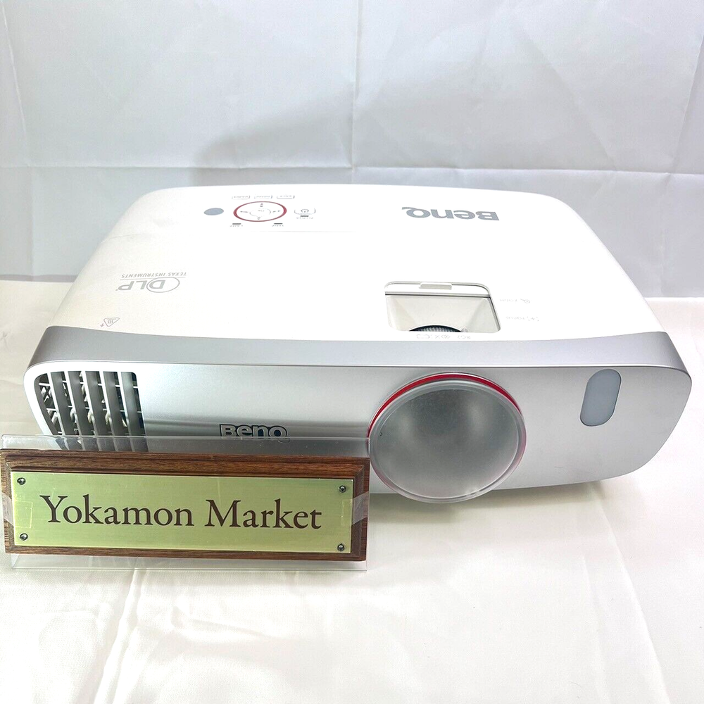 BENQ HT2150ST Digital Projector Short Throw Lens 1080P w Cable Used