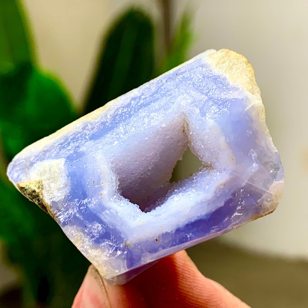 33GNatural Blue striped agate Crystal Chunks piece form Mineral Specimens