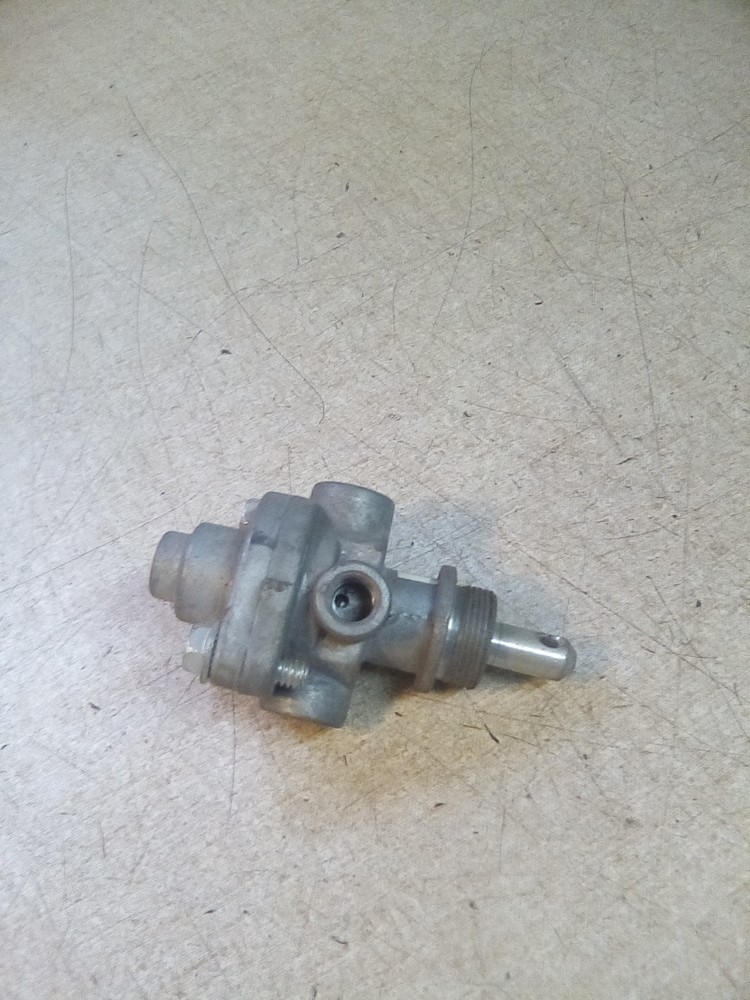 Bendix Air Valve 97153