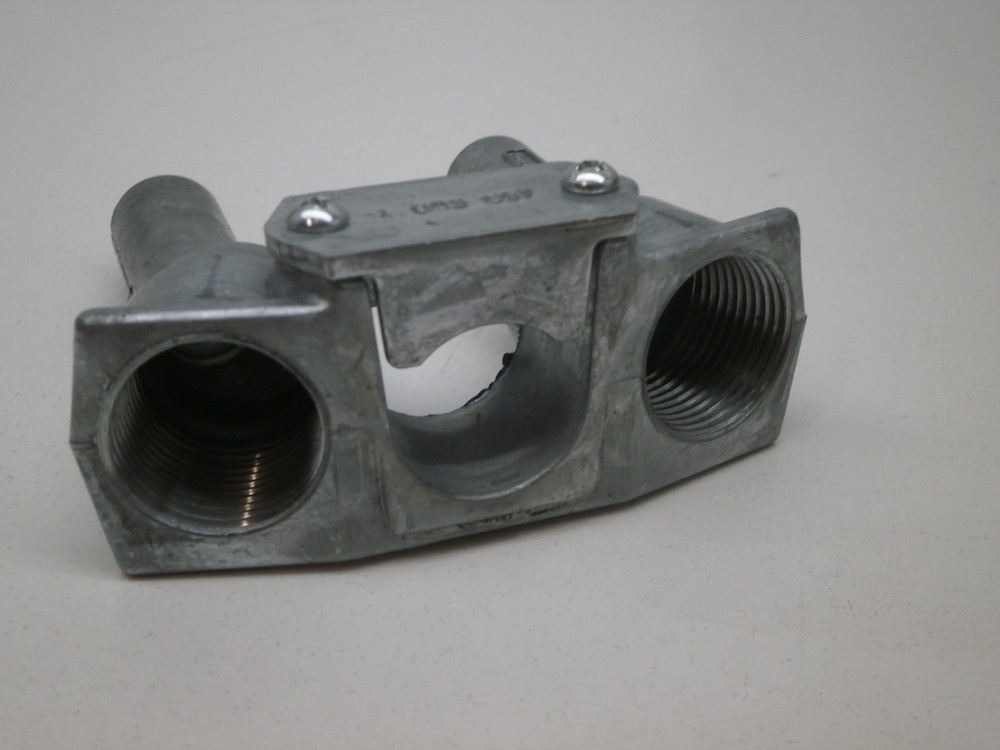 Wiremold COM75 Walker Systems 3/4" Communication Adapter