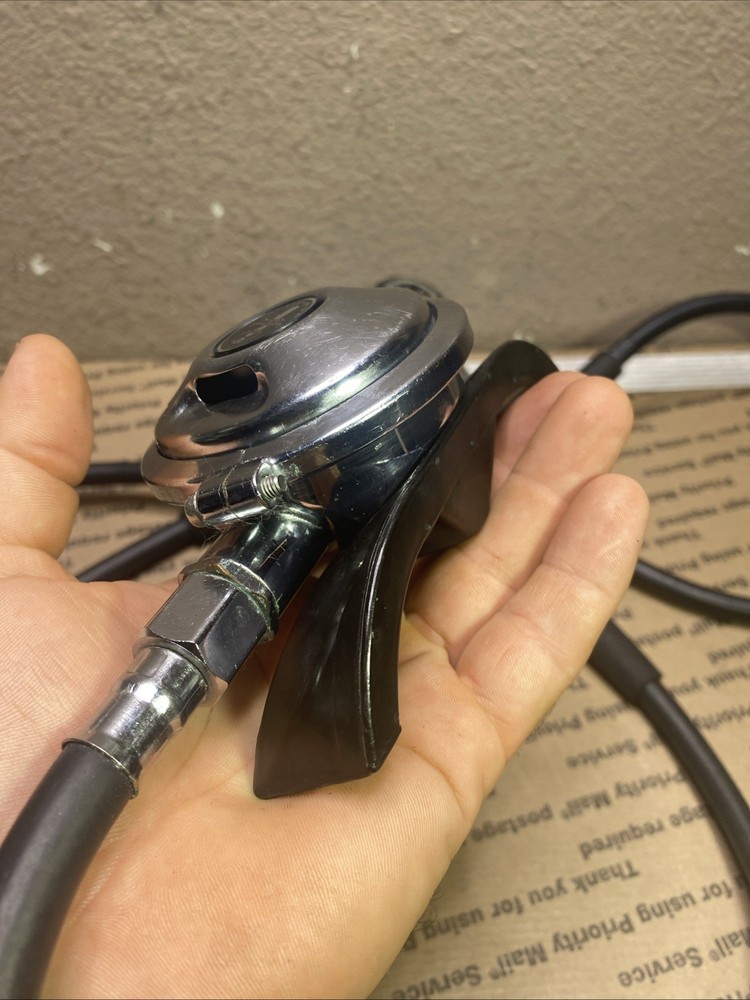 Aqua Lung Scuba Regulator W/ ScubaPro Gauges (UNTESTED)