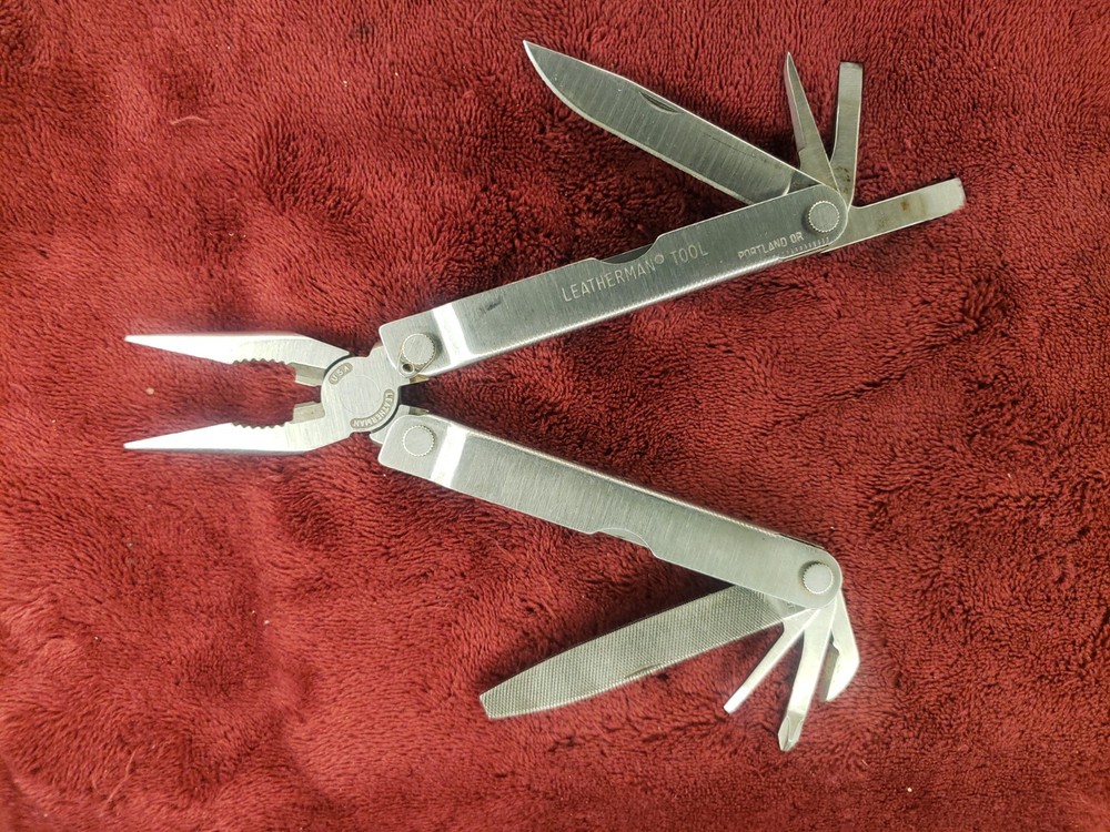 Leatherman ~ PST Multi tool 0698 0798 Date Codes
