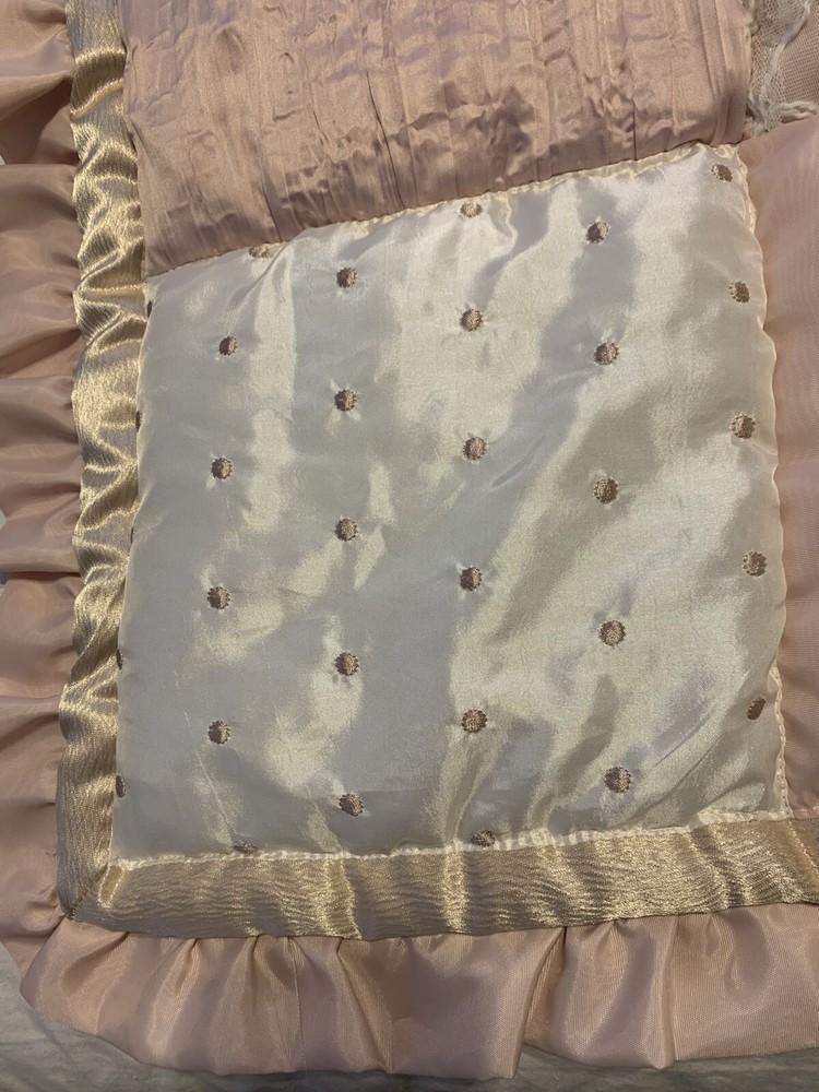 The Peanutshell Grace 3 Piece Crib Bedding Set