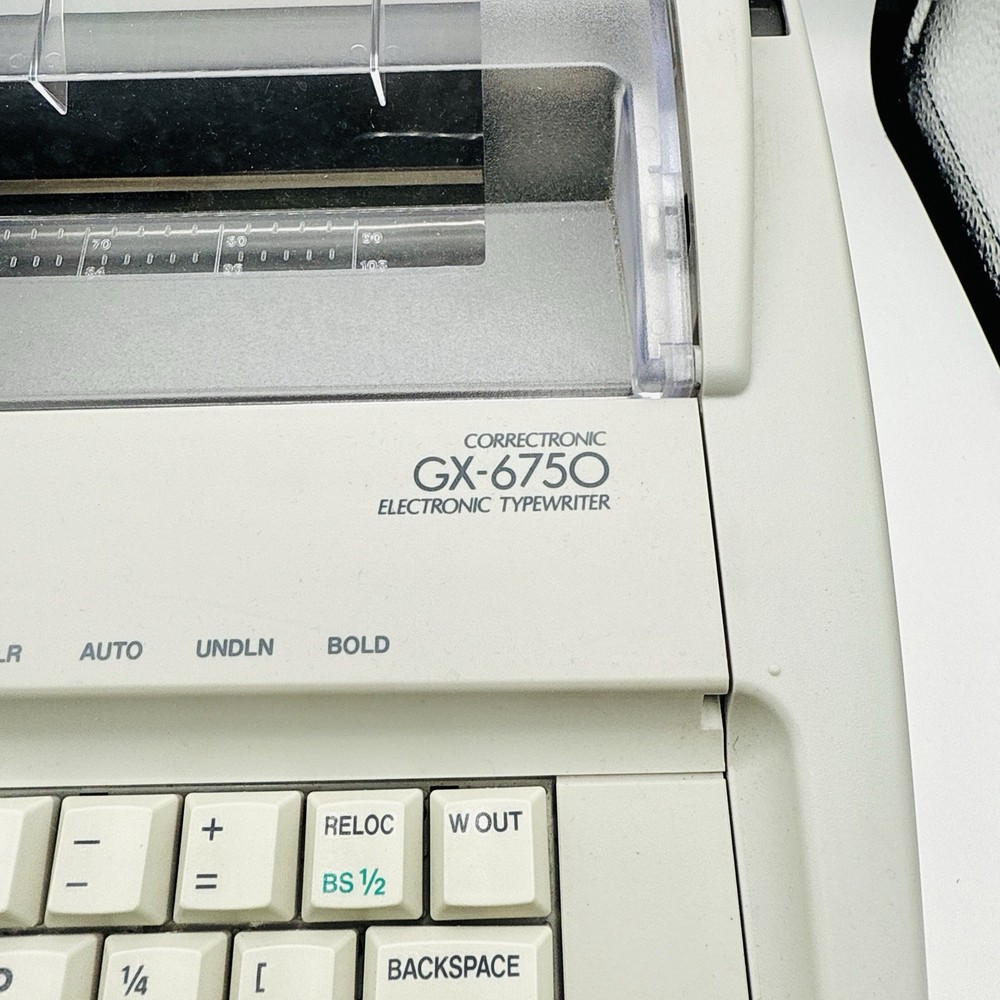 Brother GX-6750 Daisy Wheel Correctronic Electronic Typewriter Tested Works