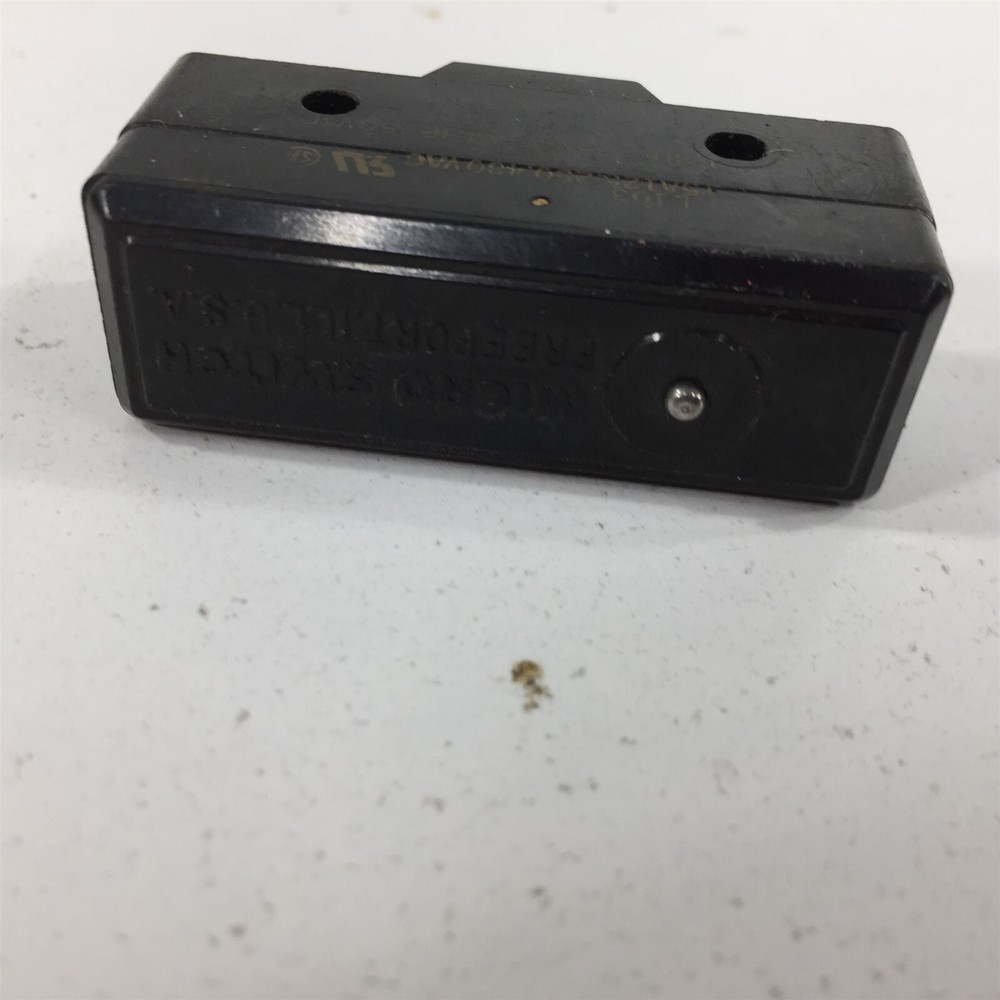 (1) Honeywell BZ-R814-A2 Microswitch