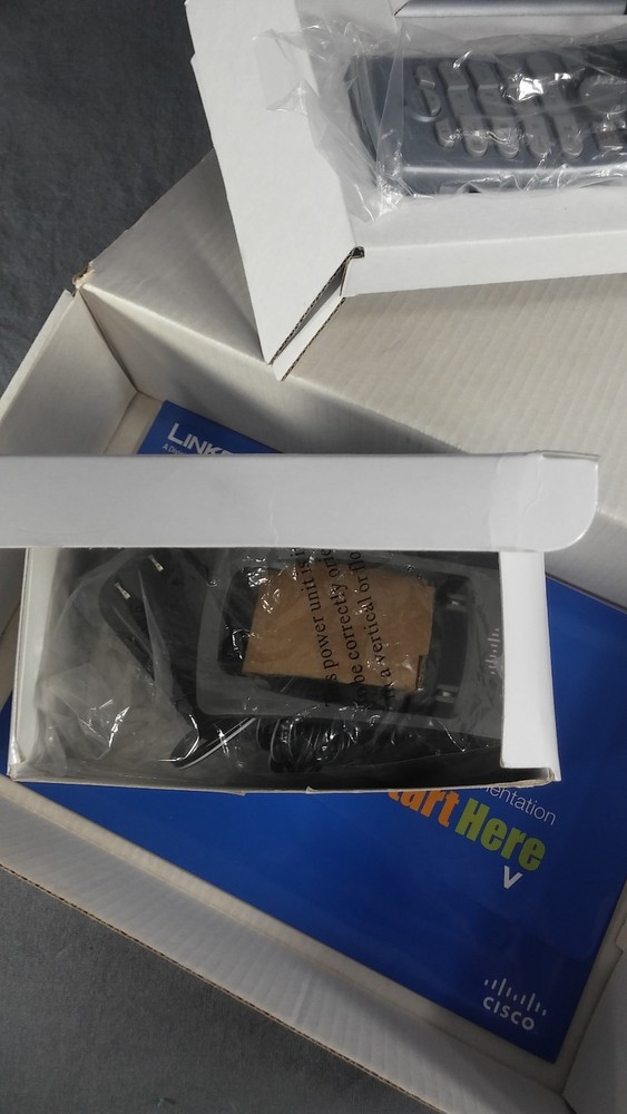 LINKSYS SKYPE ICORDLESS INTERNET TELEPHONY KIT MODEL CIT200
