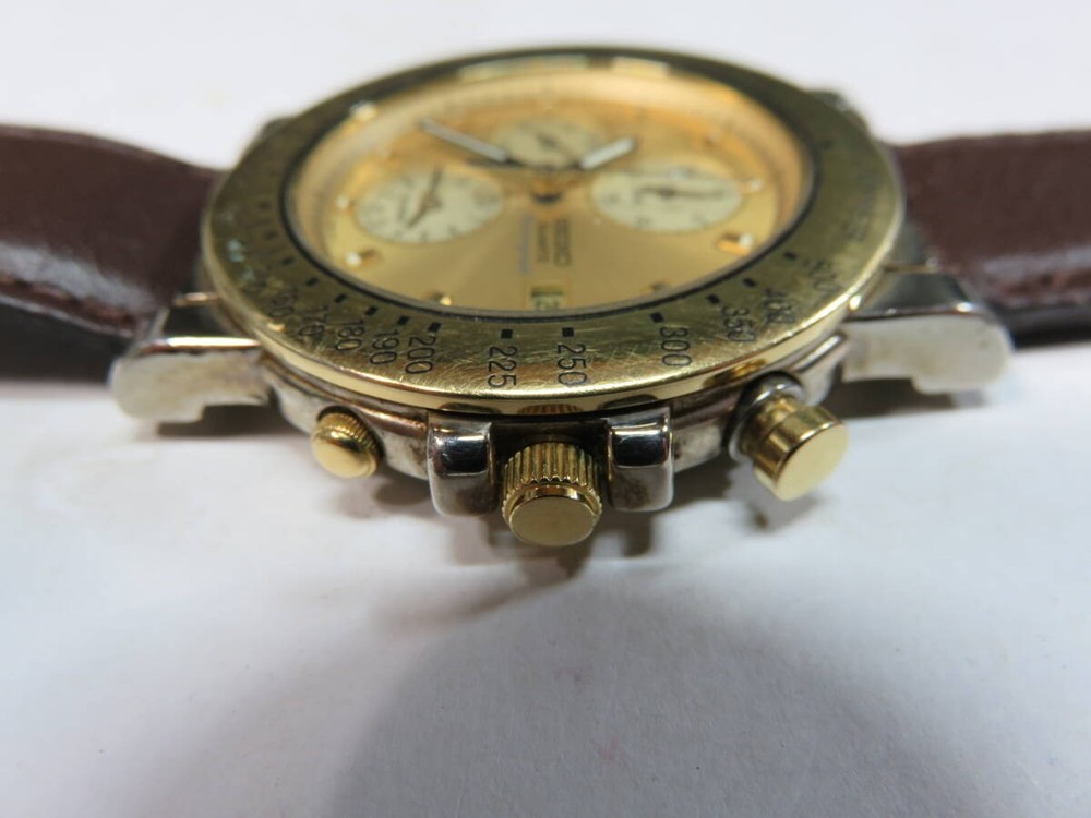 Seiko Chronograph Quartz Wristwatch 17T32-7A80 with Alarm Function No Box