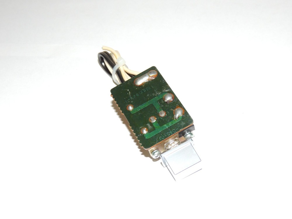 MCS-3035 EQ Power Push Switch & Full Wire & Knob Assembly