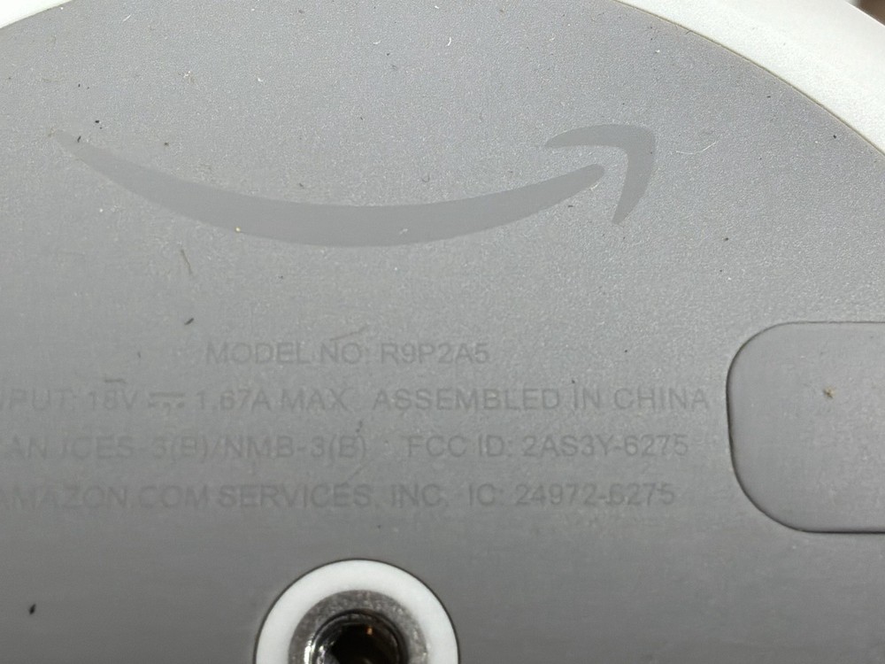 Amazon Alexa Echo 3rd Gen R9P2A5 Smart Speaker White