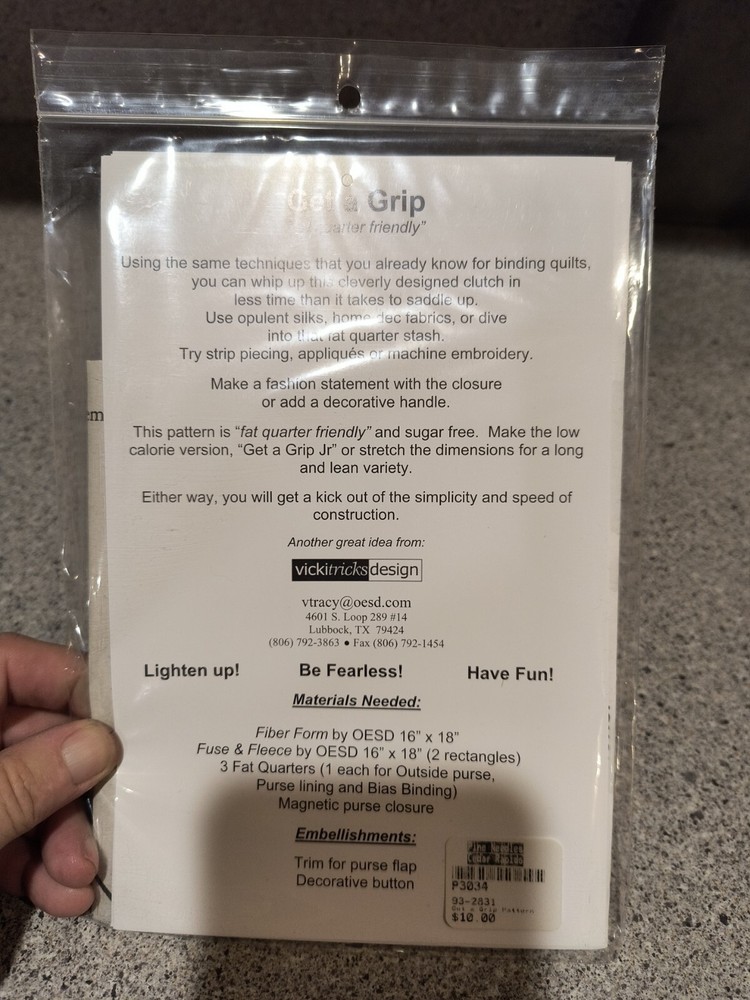 Sewing-CRAFT pattern- GET A GRIP PURSE/ SMALL BAG