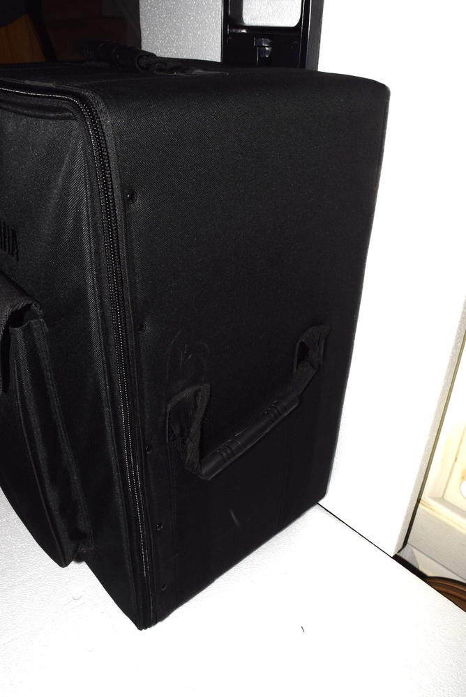 Yamaha Rolling Case for STAGEPAS 500 speaker