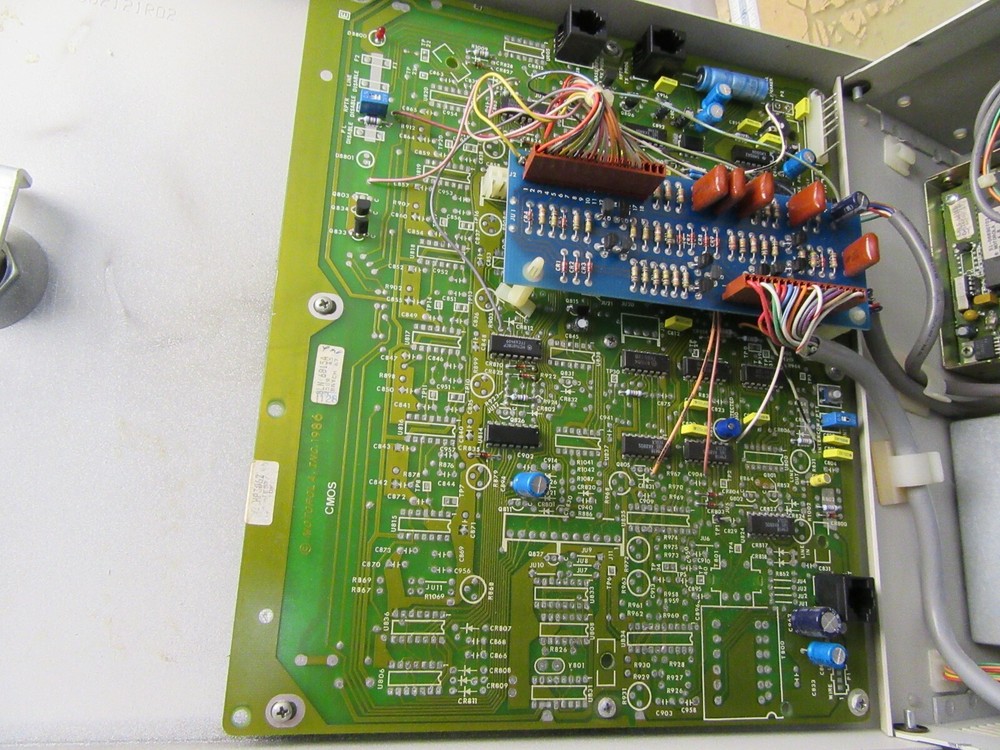 motorola q2903b uhf repeater [5*G-8]