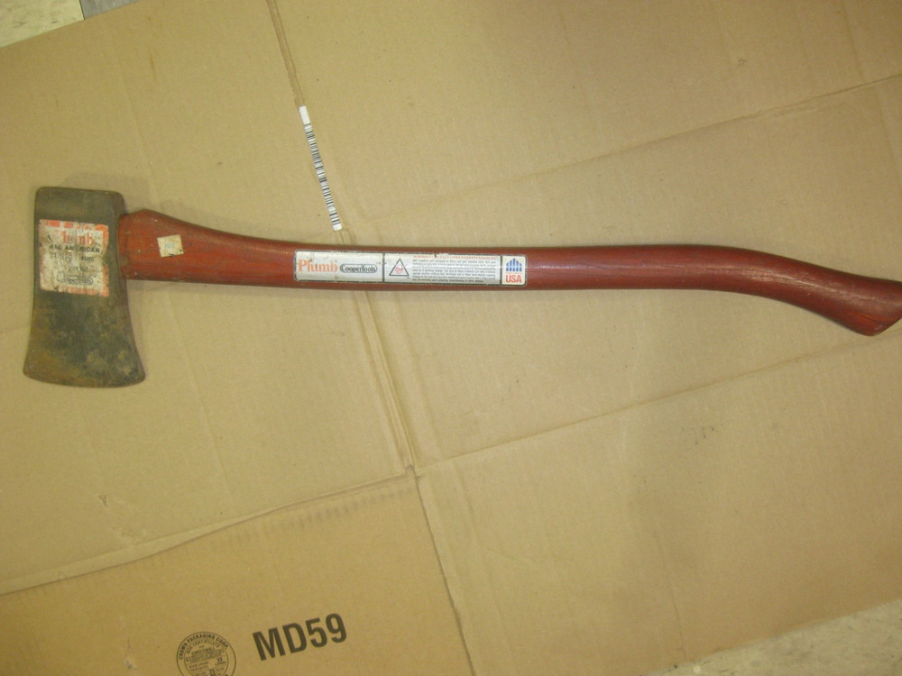 Vintage Plumb Axe, by Cooper Tools,AA 682 boys axe 11579 Nice