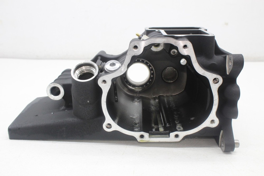 12-16 HARLEY-DAVIDSON ELECTRA GLIDE 103CI ENGINE TRANSMISSION CASE HOUSING