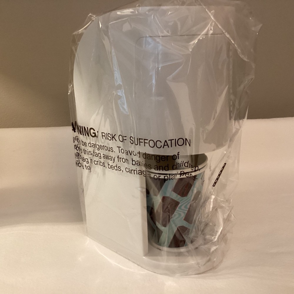 Hershey's Chocolate Drink Maker - Batteries Not Included