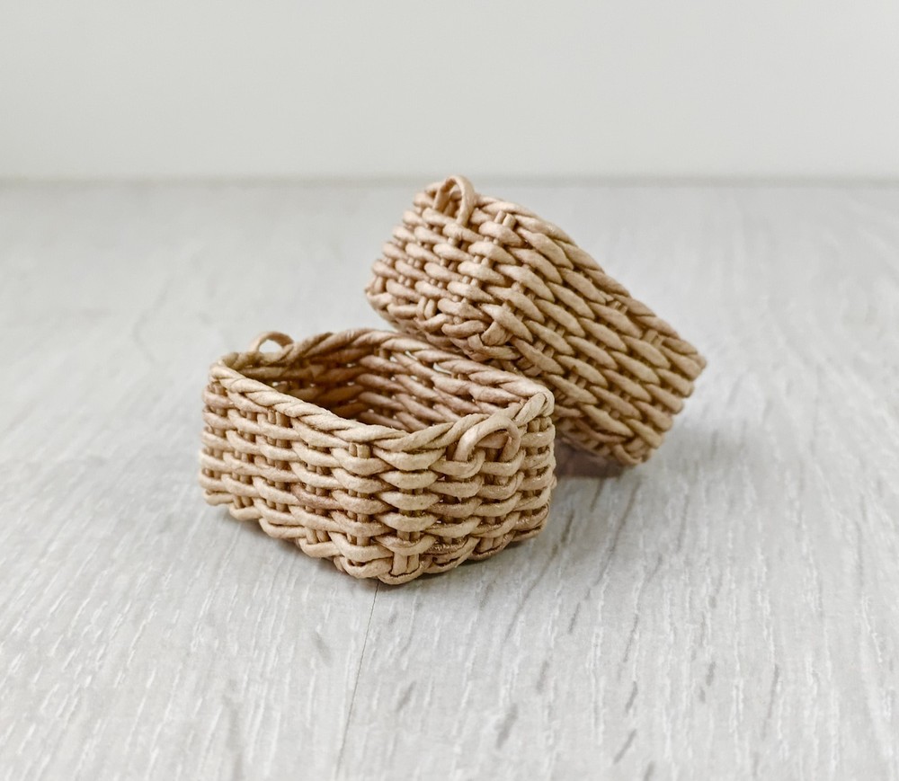 1:12 dollhouse miniature rectangular low wicker storage basket. handmade