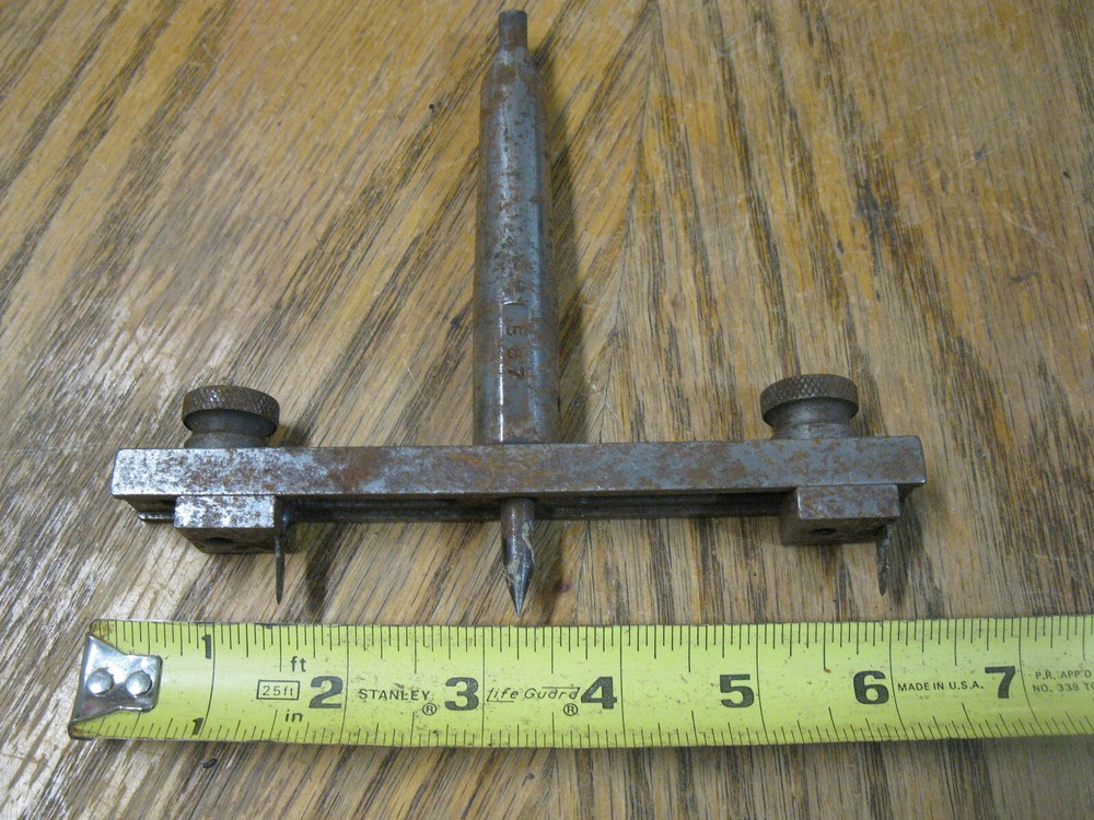 Adjustable Hole Saw with Steel Blades