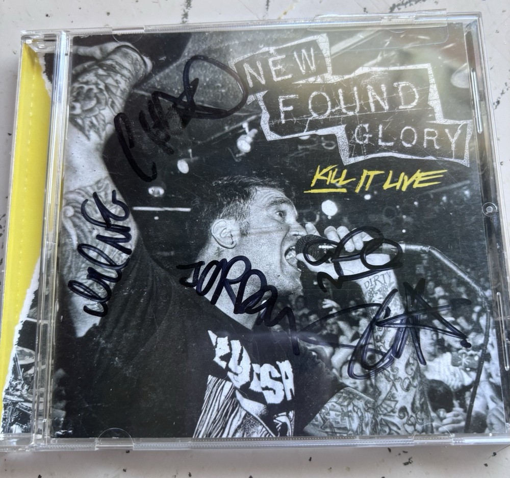 New found glory Kill It Live Signed Cd Booklet