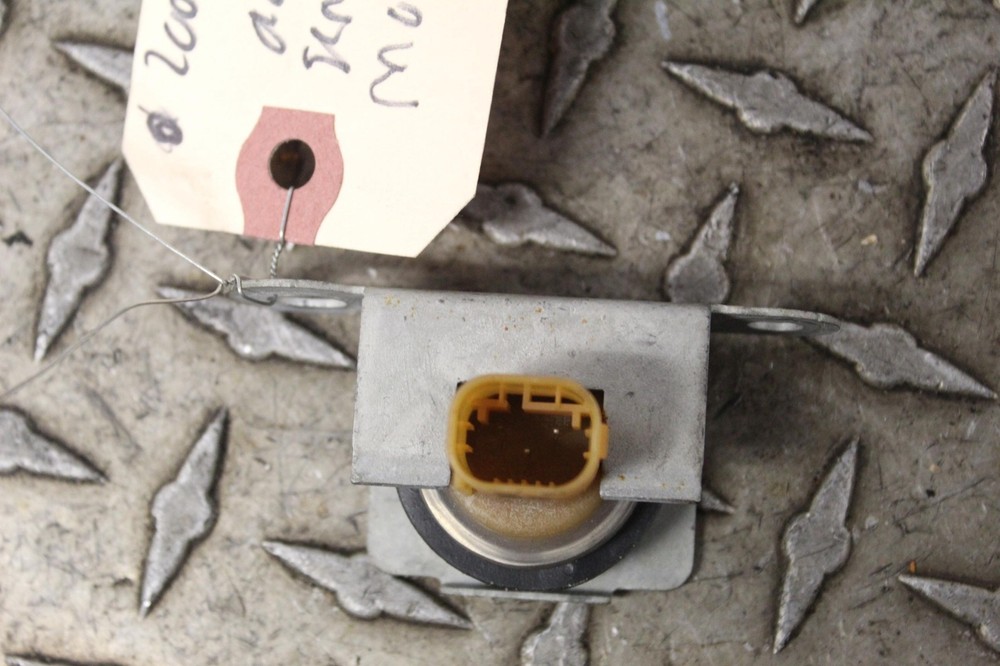 2004 BMW 530i ACCELERATION SENSOR CONTROL MODULE UNIT OEM 04