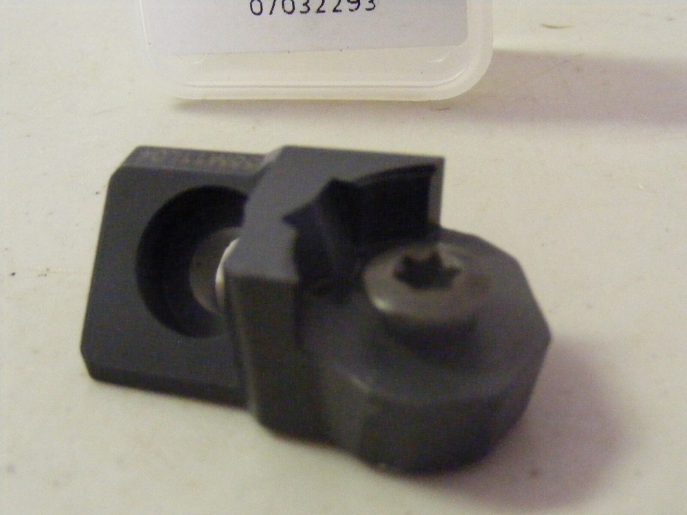 55M11L04 USA Insert Cartridge Tool Holder NOS