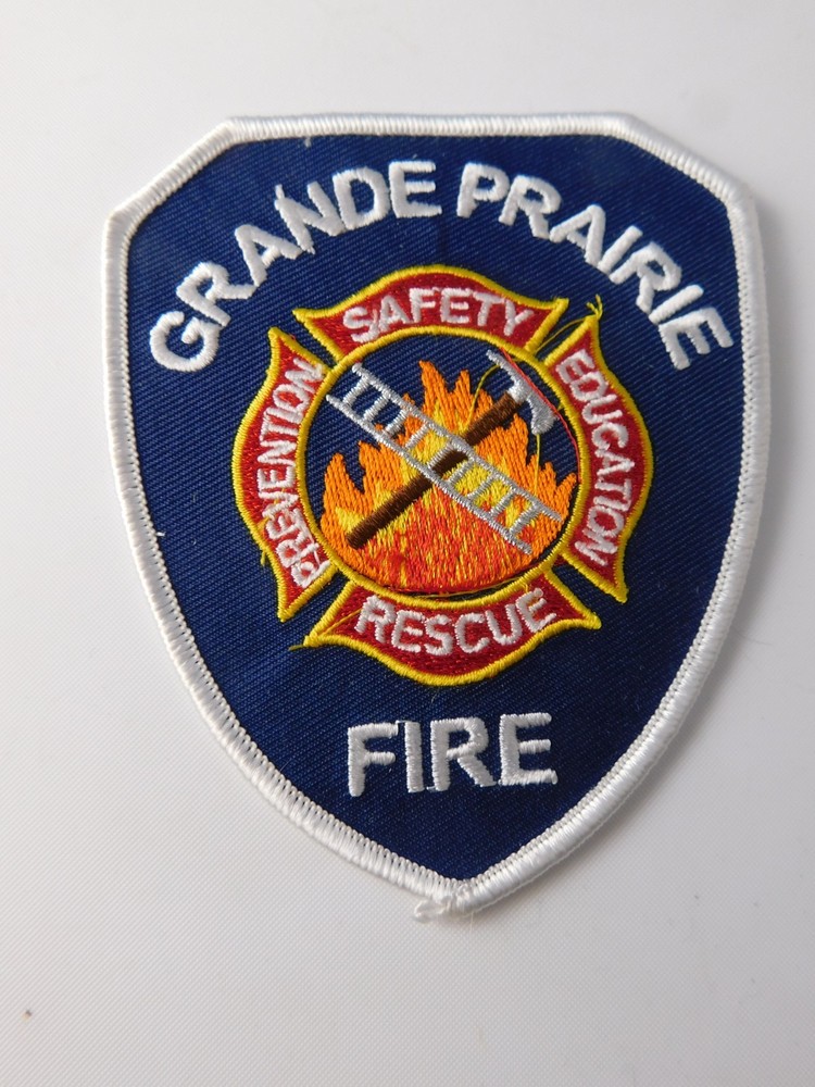 GRANDE PRARIE FIRE RESCUE  SERVICES PATCH SHOULDER CREST ALBERTA CANADA