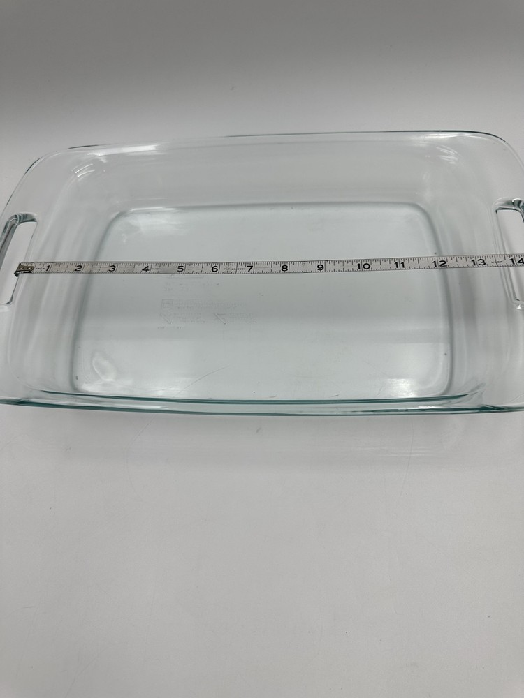 Pyrex Baking Glass Dish 9x13 3 Quart With Red Lid Handles C-233 USA Rectangular