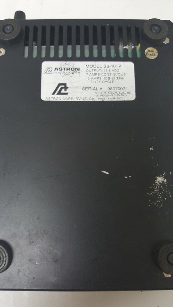 Astron SS-10TK Power Supply Output 7 Amps Continuous 13.8VDC Used