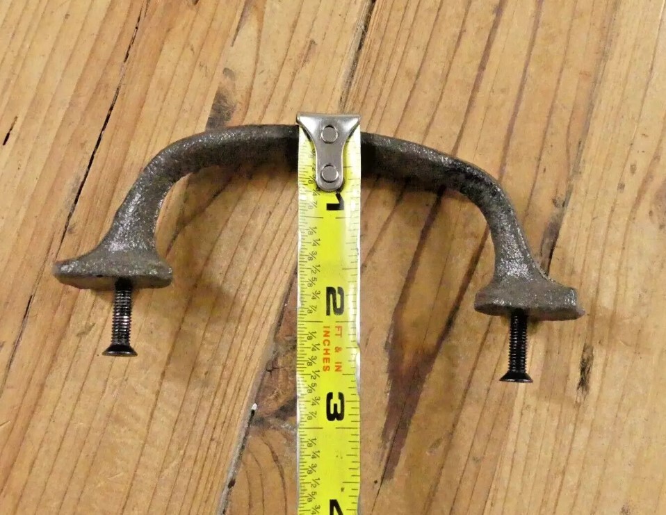 CAST IRON HANDLE RUSTIC DRAWER PULL 5 1/4" LONG W/ SCREWS PULLS HANDLES CABINET