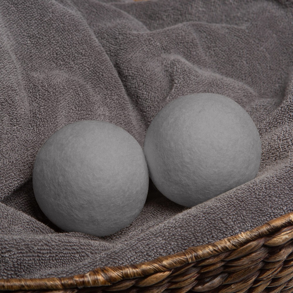 2 Pack Dryer Balls in Grey