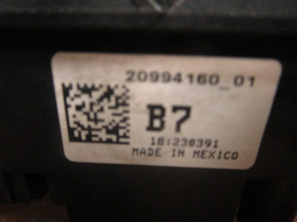 11 2011 Buick Lacrosse Engine Fuse Box Relay Junction Block Panel 20994160