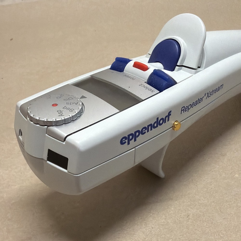 Eppendorf Repeater Xstream Electronic Handheld Pipette Dispenser