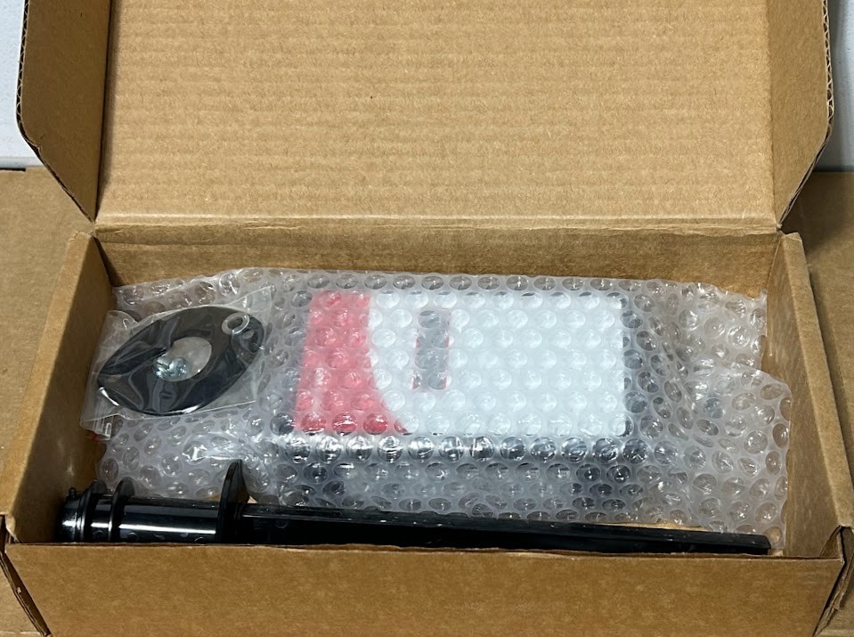 HONEYWELL C7232B1006 CO2 SENSOR / CONTROLLER NEW OPEN BOX
