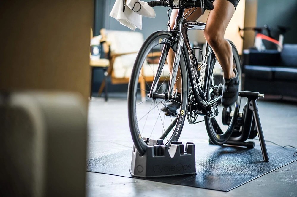 CycleOps Trainer Skewer One Size Black