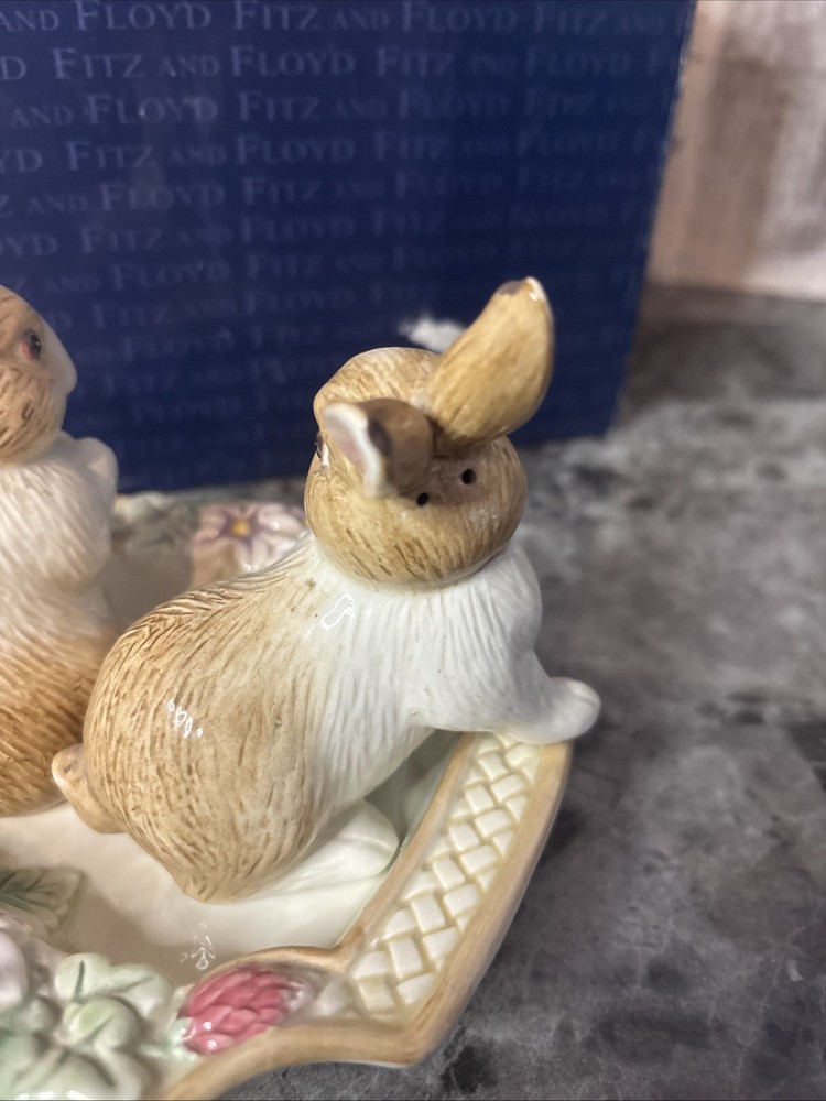 Fitz & Floyd Botanical Bunny Salt & Pepper With Tray And Box
